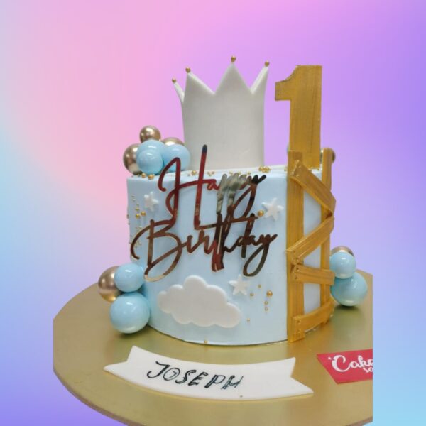 A Best First Birthday Cake For Baby Boys 1kg, Featuring charming designs and playful decorations, perfect for a baby boy’s first birthday celebration.