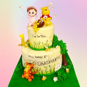 Pretty Girls Winnie The Pooh Birthday Cake 4 Kg, a delightful cake for a special celebration.