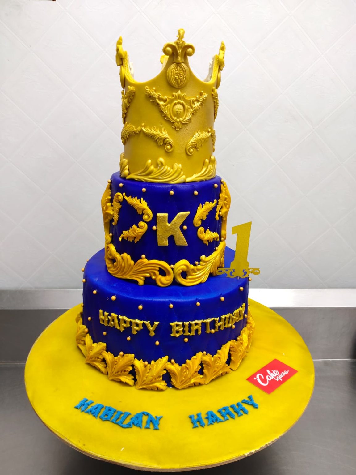 kids-crown-4kg-birthday-cake-by-cs-premium-cake-shop-chennai-order