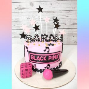 "Best Teenage Girls Birthday Cake 2 Kg. Trendy 2kg birthday cake for teenage girls with modern, chic decorations"