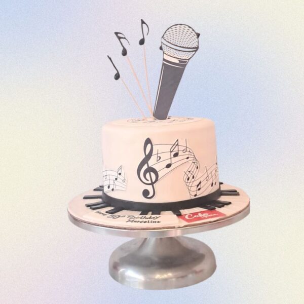 Melodious Mic Theme 1 Kg Birthday cake from Cake Square Chennai