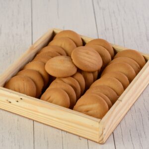 Mouth-watering Salt Cookies 150 gms. Golden, crispy salt cookies in a 150-gram serving.