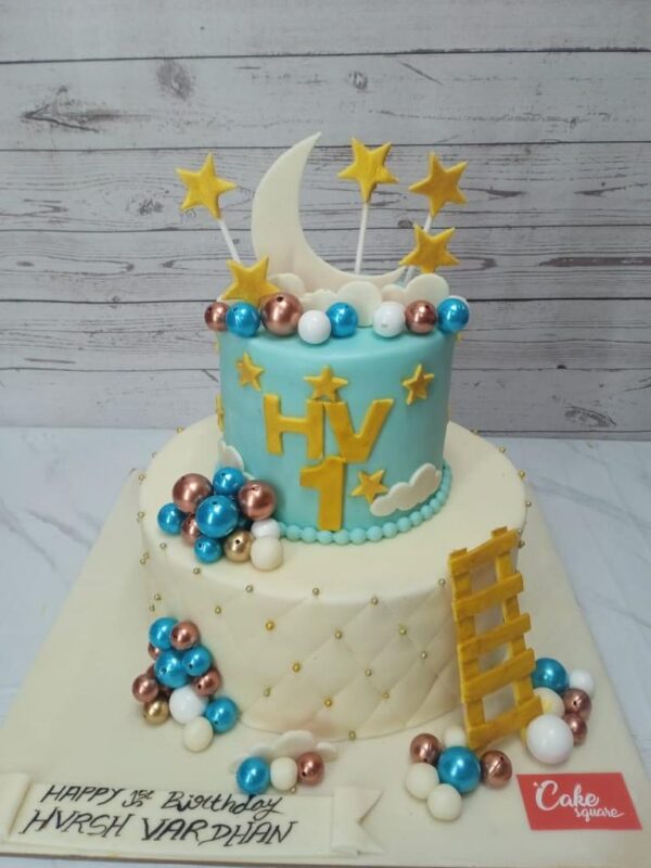 Amazing Moon and Star Theme Kids First Birthday Cake 3 Kg featuring charming moon and star decorations and a dreamy design, perfect for a magical celebration.