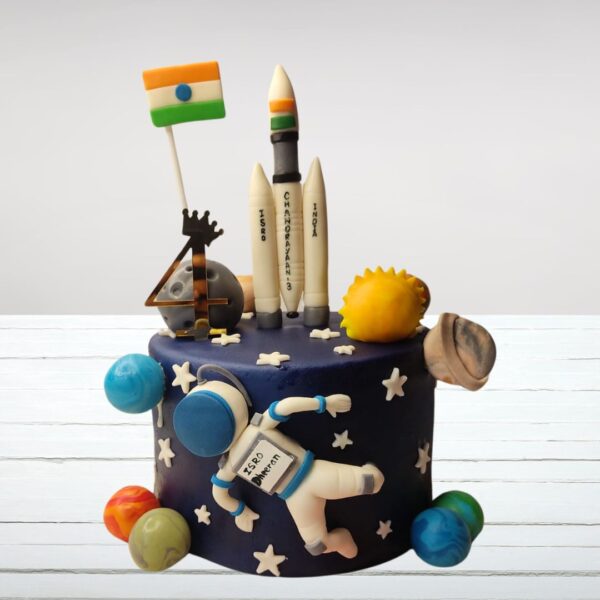 Best Chandrayan to The Moon Astronaut birthday cake 2 kg. Impressive 2kg space-themed cake featuring Chandrayan mission and astronaut on the moon