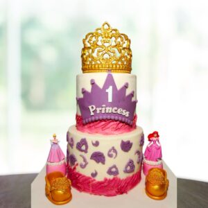 Best Princess theme first birthday cake Girls 4 Kg featuring elegant princess decorations and a royal design, perfect for a magical celebration.