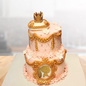 Unique Pearl Princess Birthday Cake 5 Kg. A luxurious pearl princess-themed birthday cake.