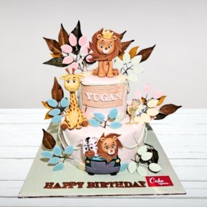 "Very Beautiful Animals 3 Kg Girls Birthday Cake featuring elegant animal decorations, perfect for a charming and delightful birthday celebration."