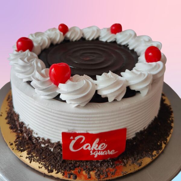 Black forest 1 kg cakes filled with cherries and chocolate made by cake square chennai