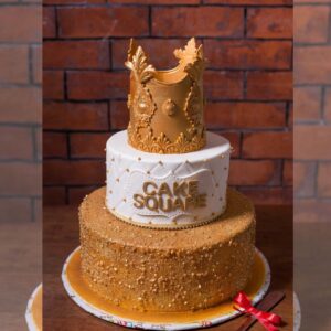 "Gold Crown First Birthday Cake Boys 5 Kg featuring a majestic gold crown design, perfect for a royal-themed first birthday celebration."