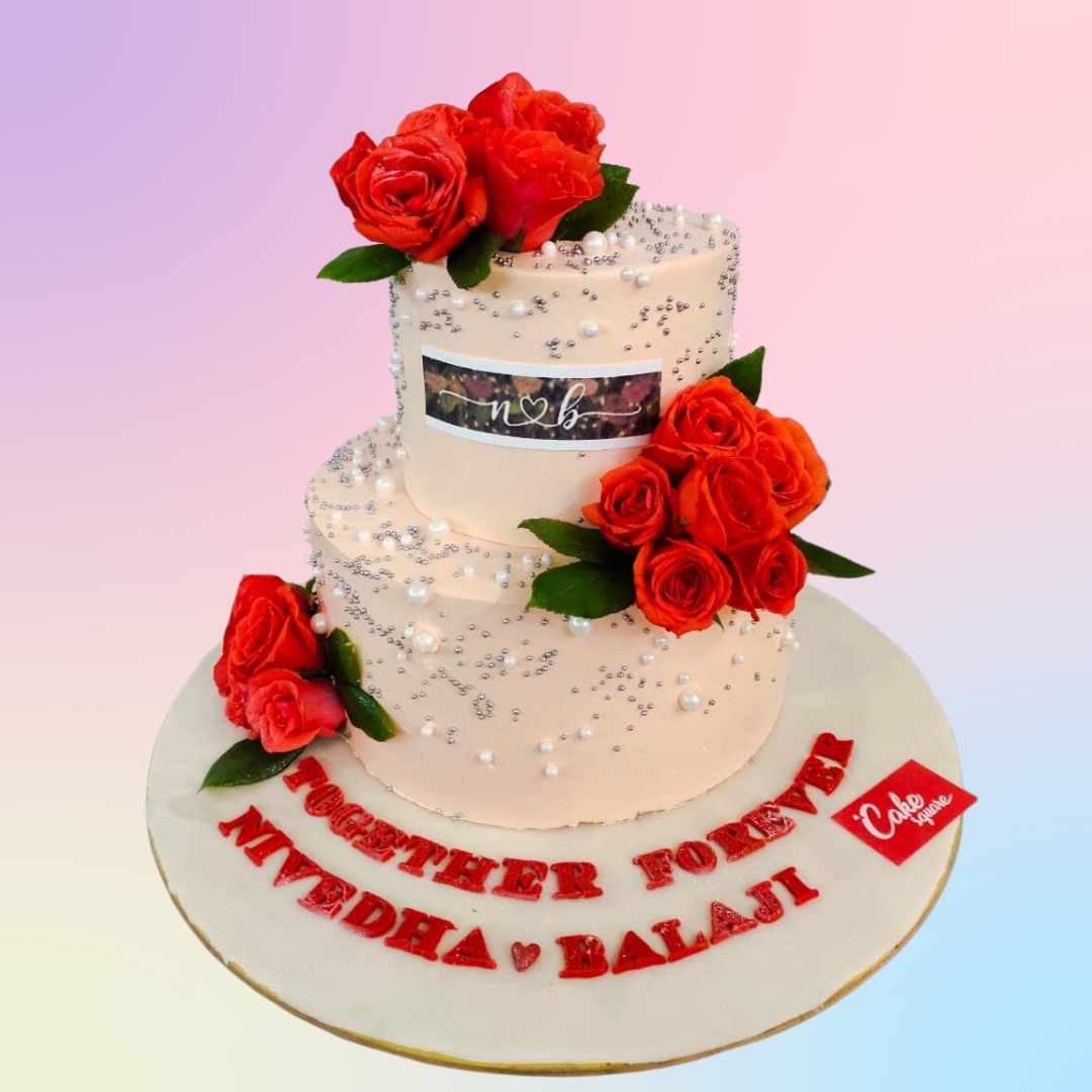 White And Red Rose Wedding Cakes 5 Kg from Cake Square Chennai.