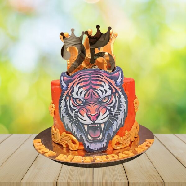 Tiger-themed birthday cake with crown decoration,1 kg Tiger Crown Birthday Cake