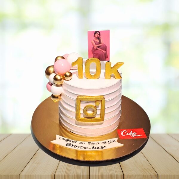 Instagram-themed 1 kg cake celebrating 10K followers milestone is our Instagram 10K Achievers 1 Kg Cake