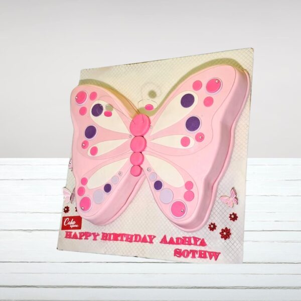 Best 2D Butterfly Birthday cake 3 Kg from Cake Square Chennai, featuring an array of colorful flat butterfly designs for a whimsical celebration.