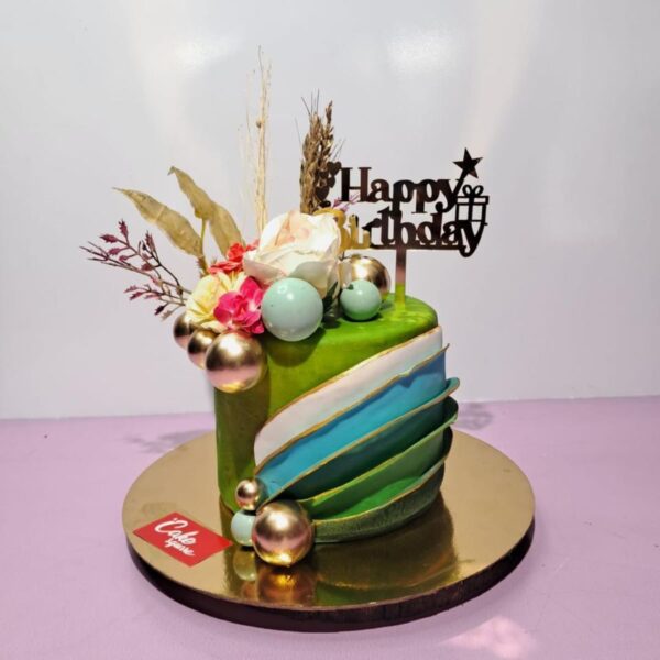 Super Style Womens Birthday Cake 1 Kg from Cake Square Chennai, featuring fashionable design elements and chic decorations tailored for the stylish woman.